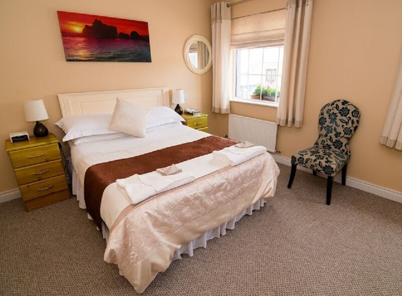 O Neills Bed And Breakfast Дингл Экстерьер фото